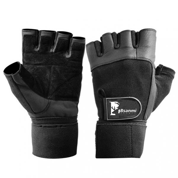 Weightlifting gloves 